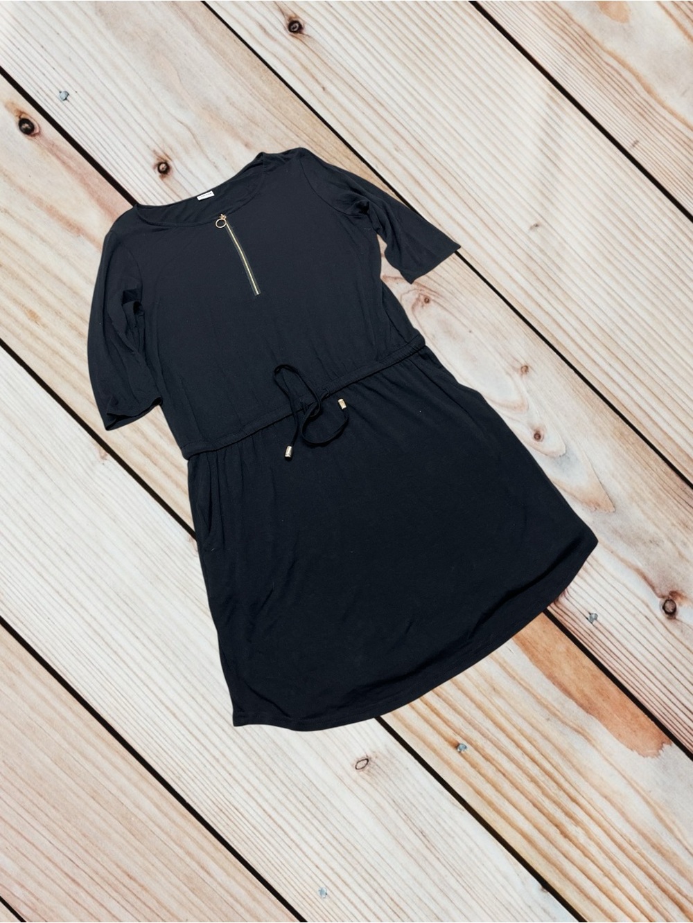 LASCANA L black drawstring waist 3/4 sleeve mini dress with pockets - Picture 2 of 12